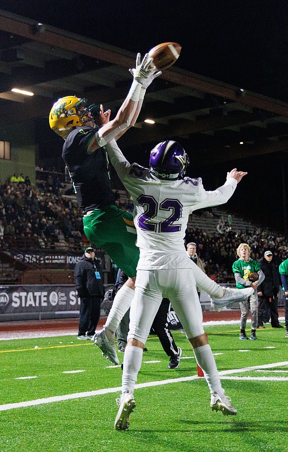 Lynden's Kobe Baar hauls in a pass but is called out of bounds after landing.