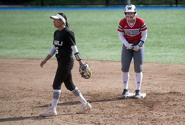 Wolves split doubleheader Monday, take 3 of 4 from Central Washington in  road GNAC series - Western Oregon University Athletics