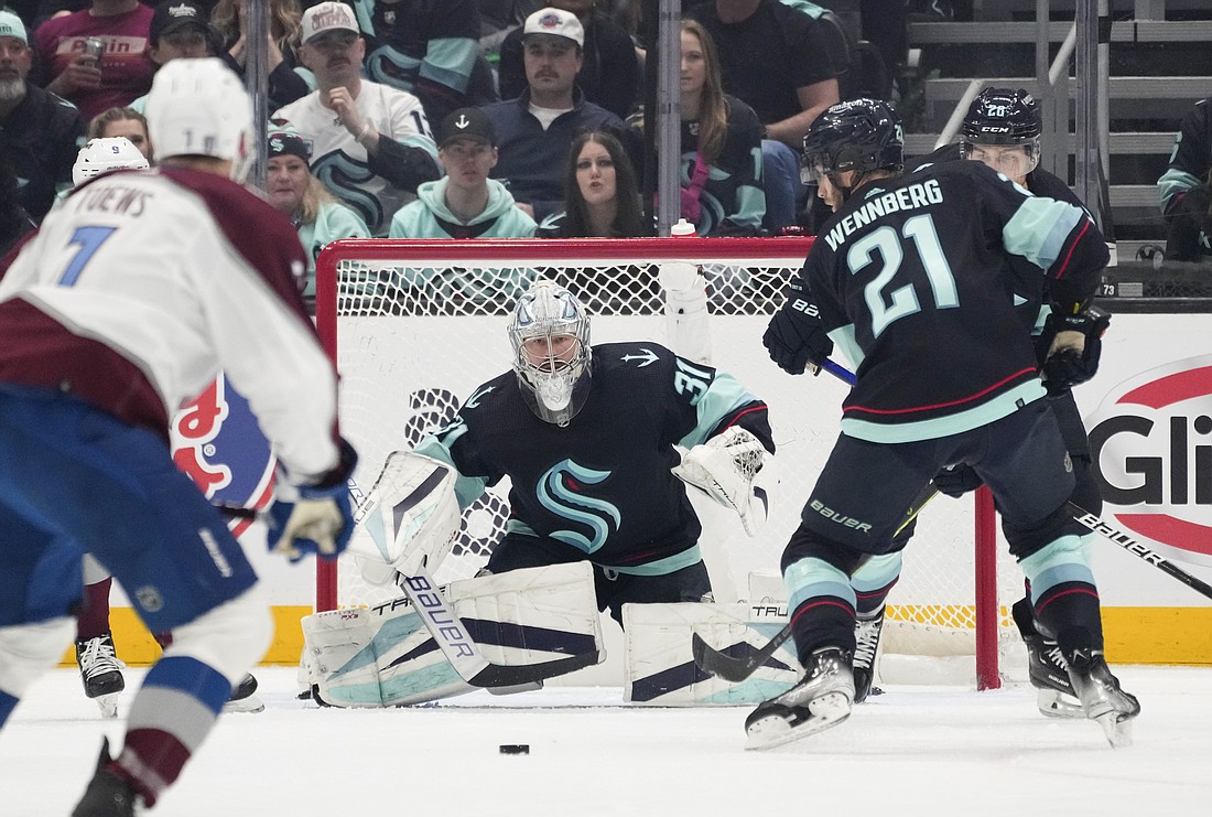 Oliver Bjorkstrand, Kraken beat Avs, win first-round series