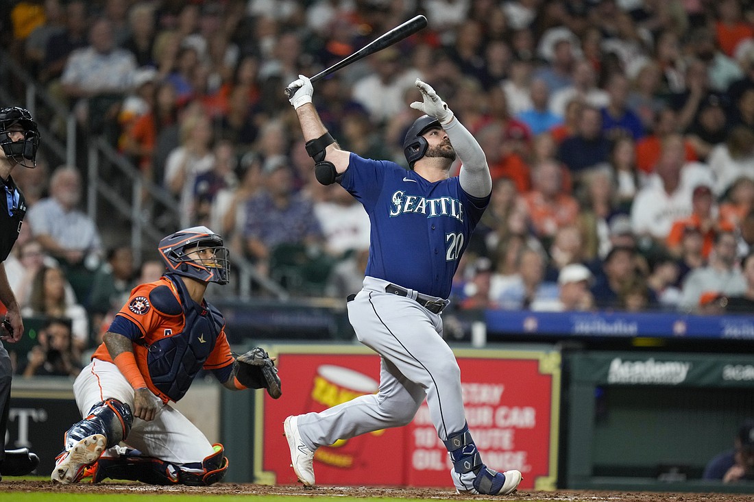 Julio Rodríguez and Mike Ford homer as Mariners beat Astros 2-0