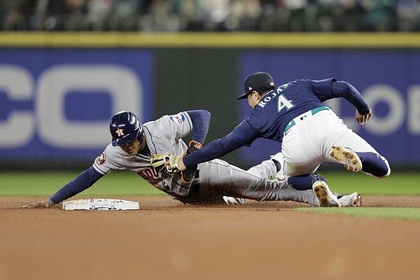 Rally in 9th falls short, Mariners lose 8-6 to Astros