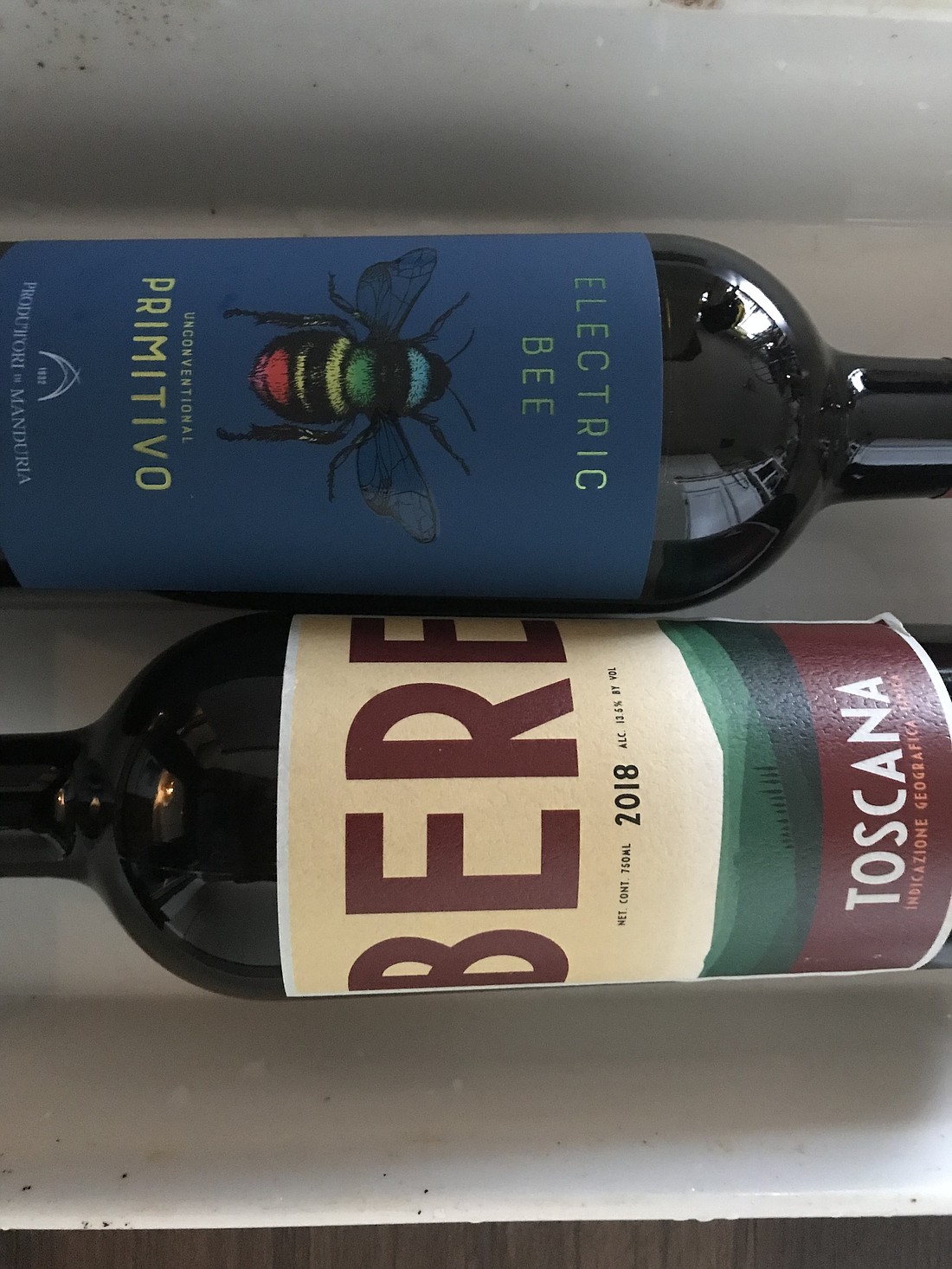A personal tasting of wine sourced from the Barkley Haggen grocery store included the 2021 Electric Bee Primitivo from the “heel” of Italy. It was full-bodied with mouthwatering aromas of sour cherries that followed through on the palate.